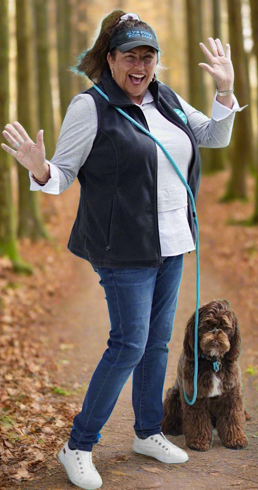 Hands-free dog leash